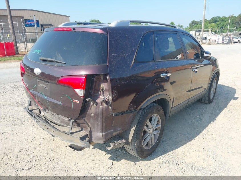 2014 Kia Sorento VIN 5XYKT4A70EG462756 IAAI salvage auction — FRONT & REAR, Salvage (North Carolina), sold $950 on 2026-07-13 (photo 4)