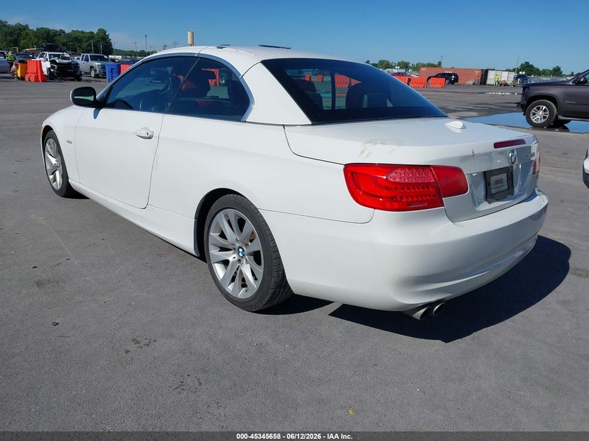 2013 BMW 3er VIN WBADW3C5XDJ525394 IAAI salvage auction — HAIL, Salvage (Illinois), sold $3,500 on 2026-07-14 (photo 3)