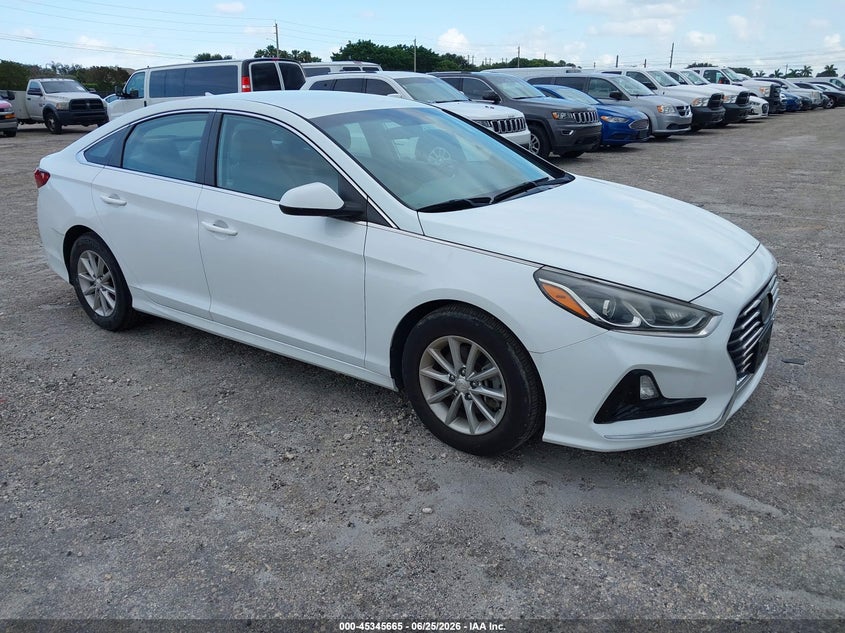 2018 Hyundai Sonata VIN 5NPE24AA4JH701725 — IAAI salvage auction photo