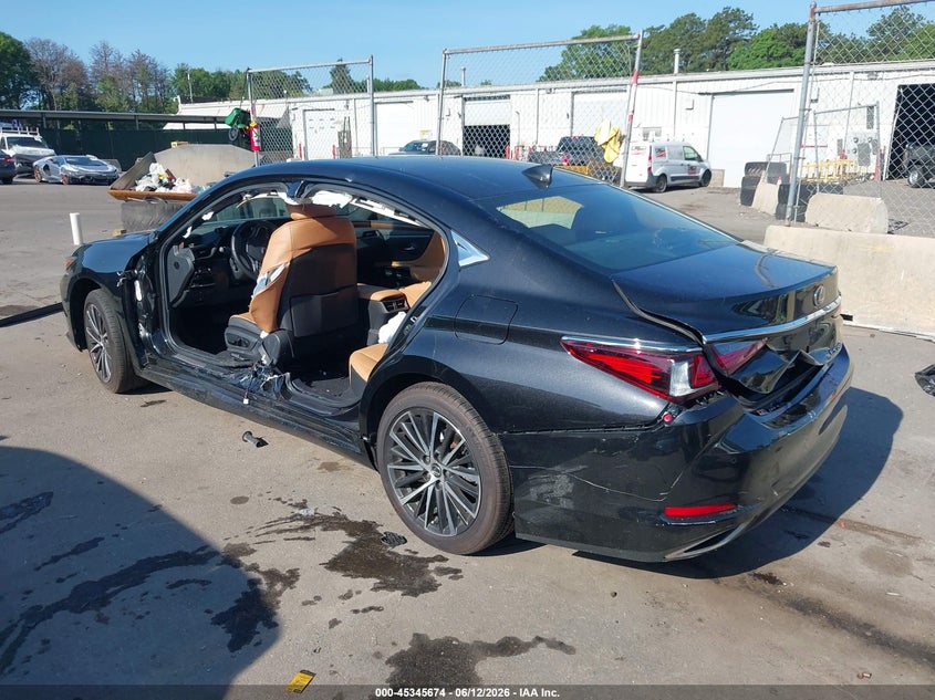 2024 Lexus ES VIN 58ADZ1B14RU180449 IAAI salvage auction — SIDE, Wait Title, sold $10,000 on 2026-08-01 (photo 3)