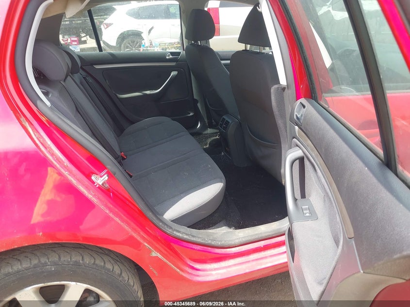2008 Volkswagen Golf VIN WVWCB71K98W278548 IAAI salvage auction — NORMAL WEAR, Clear (Maryland), sold $425 on 2026-07-14 (photo 8)