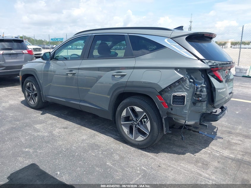 2026 Hyundai Tucson VIN 5NMJB3DE9TH682256 IAAI salvage auction — REAR END, Rebuildable (Florida), sold $12,500 on 2026-07-30 (photo 3)
