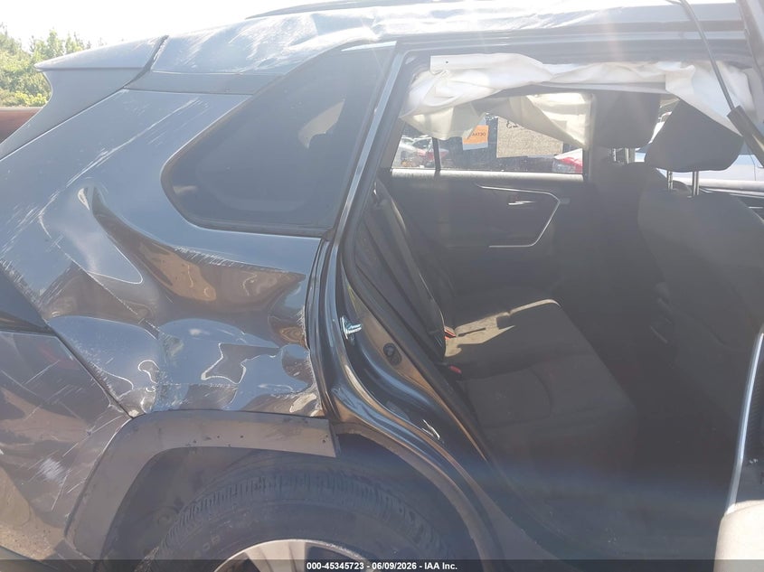 2019 Toyota Rav 4 VIN JTMW1RFV2KD019949 IAAI salvage auction — ROLLOVER, Salvage (Alabama), sold $3,150 on 2026-07-15 (photo 8)