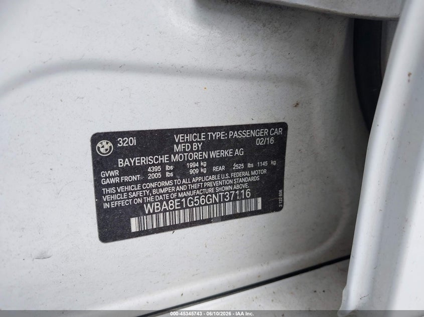 2016 BMW 3er VIN WBA8E1G56GNT37116 IAAI salvage auction — NORMAL WEAR, Clear (North Carolina), sold $1,200 on 2026-07-09 (photo 9)