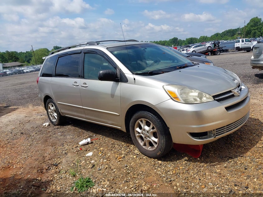 2005 Toyota Sienna VIN 5TDBA23C05S053115 IAAI salvage auction — NORMAL WEAR, Repossession Paperwork (South Carolina), sold $600 on 2026-07-28 (photo 1)