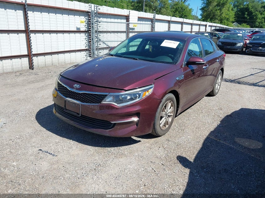 2018 Kia Optima VIN 5XXGT4L3XJG232561 IAAI salvage auction — HAIL, Salvage (Iowa), sold $450 on 2026-07-27 (photo 2)