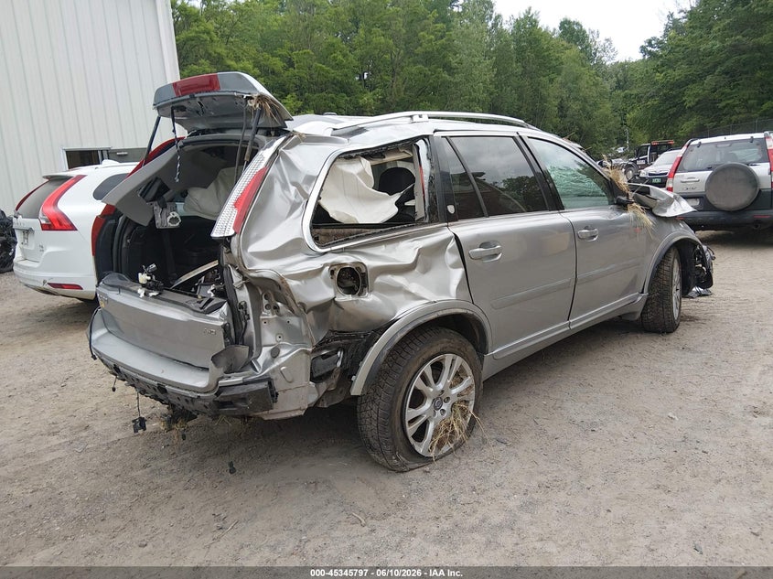 2013 Volvo Xc90 VIN YV4952CZ9D1642096 IAAI salvage auction — FRONT & REAR, Salvage (Vermont), sold $125 on 2026-07-23 (photo 4)