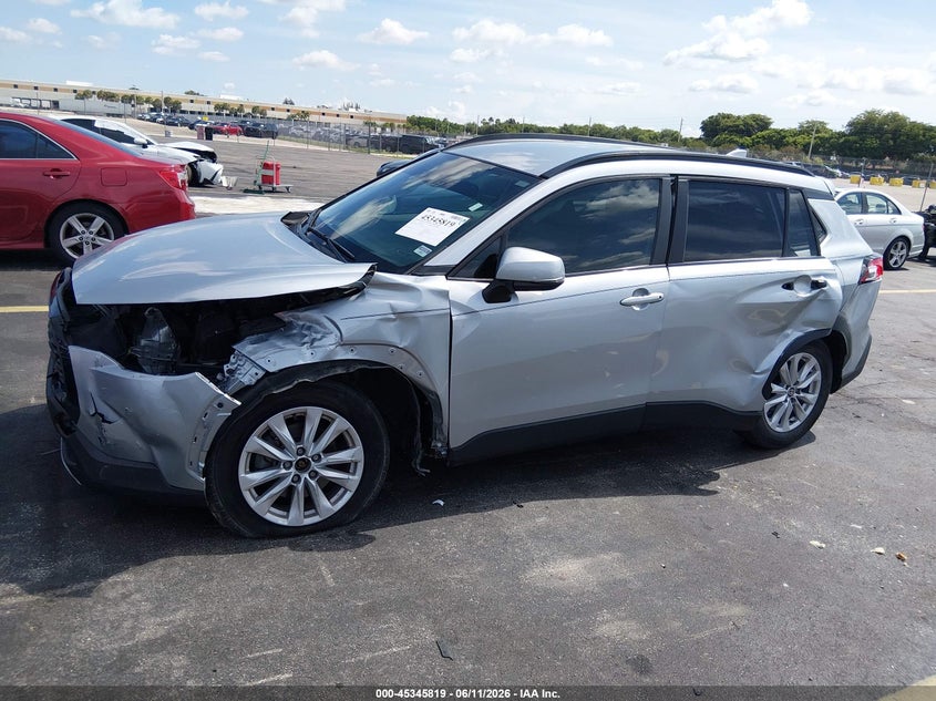 2022 Toyota Corolla cross VIN 7MUCAAAG4NV007457 IAAI salvage auction — LEFT SIDE, Salvage Title, sold $5,550 on 2026-07-23 (photo 6)