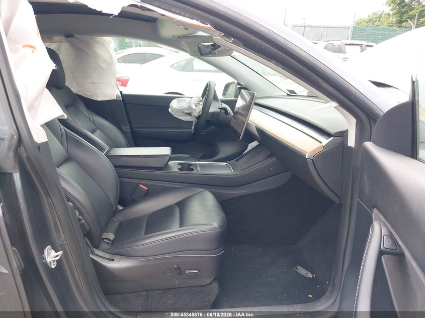 2021 Tesla Model y VIN 5YJYGDEE3MF251600 IAAI salvage auction — FRONT END, Salvage (Pennsylvania), sold $5,550 on 2026-07-16 (photo 5)