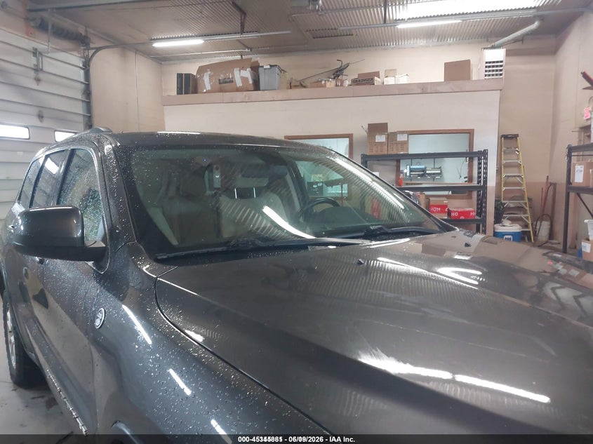 2019 Jeep Grand cherokee VIN 1C4RJFAG7KC772287 IAAI salvage auction — HAIL, Sf97 (Wisconsin), sold $11,400 on 2026-07-20 (photo 6)