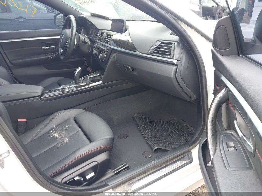 2016 BMW 4er VIN WBA4A9C57GG696154 IAAI salvage auction — WATER/FLOOD, Salvage (Texas), sold $1,300 on 2026-07-20 (photo 5)