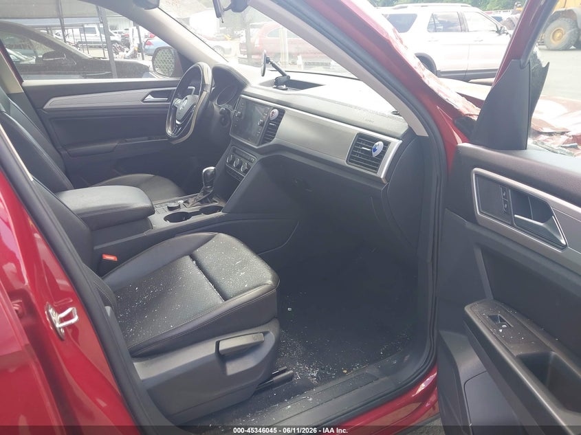 2018 Volkswagen Atlas VIN 1V2KR2CA8JC525997 IAAI salvage auction — FRONT END, Salvage Title, sold $2,250 on 2026-08-06 (photo 5)
