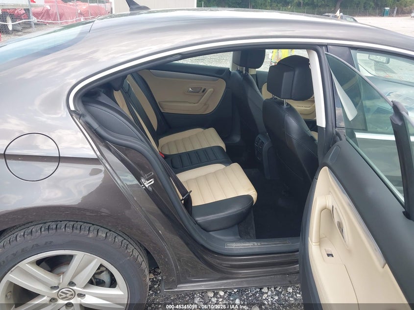 2013 Volkswagen Passat cc VIN WVWAP7AN9DE520239 IAAI salvage auction — FRONT END, Salvage Title, sold $2,500 on 2026-08-07 (photo 8)