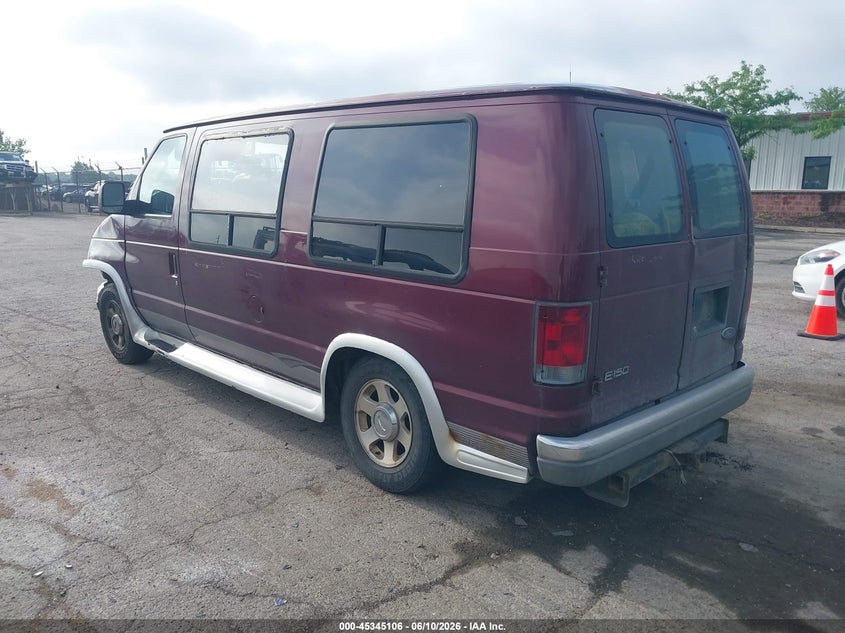 2004 Ford E 150 VIN 1FDRE14W14HA92025 IAAI salvage auction — FRONT END, Clear (Michigan), sold $525 on 2026-07-09 (photo 3)
