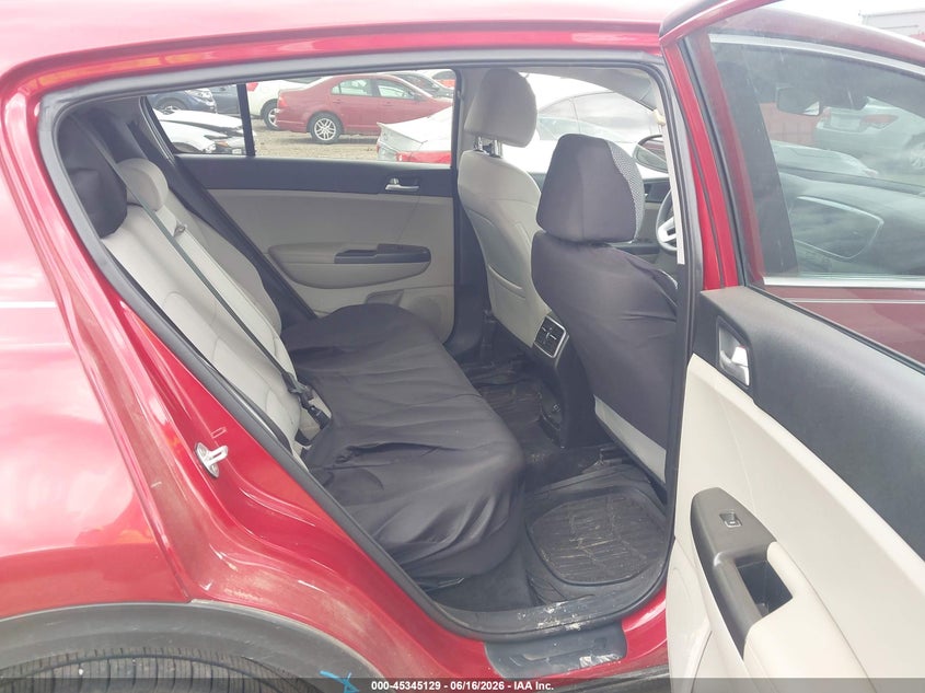 2020 Kia Sportage VIN KNDPM3AC4L7766922 IAAI salvage auction — THEFT, Salvage (Illinois), sold $3,100 on 2026-07-29 (photo 8)