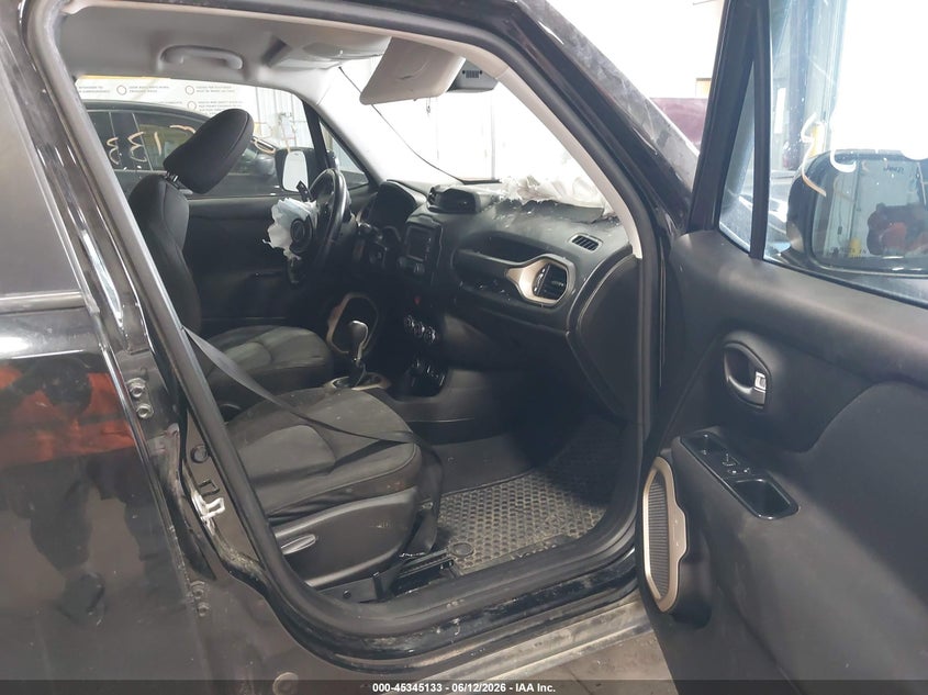 2017 Jeep Renegade VIN ZACCJBBB7HPF69065 IAAI salvage auction — FRONT END, Salvage (North Dakota), sold $700 on 2026-07-30 (photo 5)