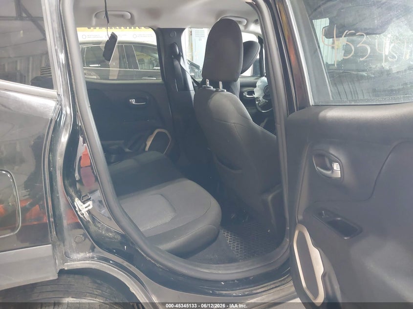 2017 Jeep Renegade VIN ZACCJBBB7HPF69065 IAAI salvage auction — FRONT END, Salvage (North Dakota), sold $700 on 2026-07-30 (photo 8)
