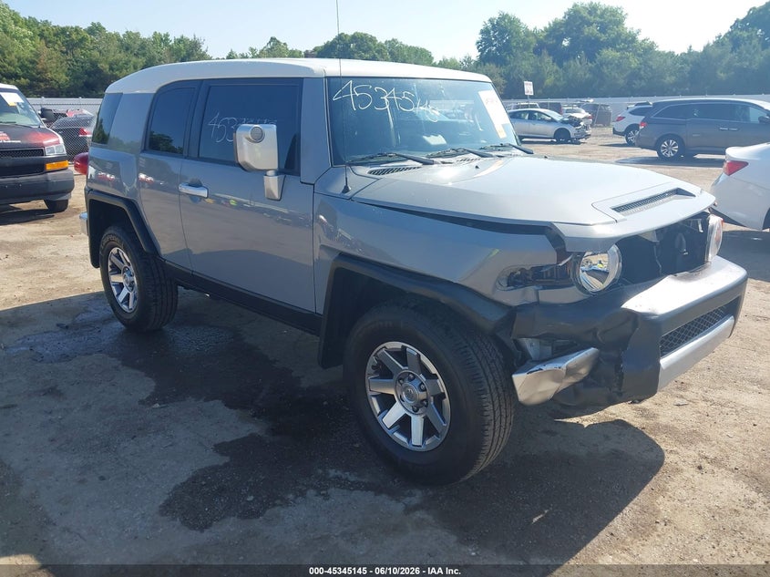 2014 Toyota Fj cruiser VIN JTEBU4BF8EK207622 — IAAI salvage auction photo