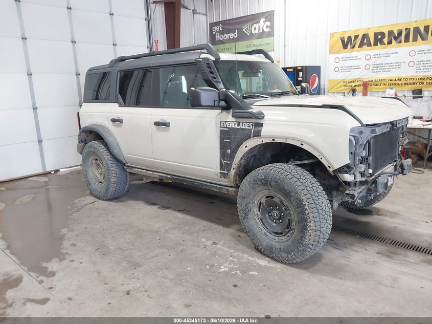 2022 Ford Bronco VIN 1FMEE5DH6NLB58526 — IAAI salvage auction photo