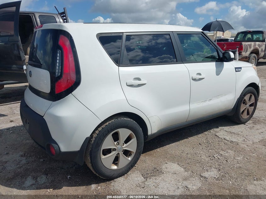 2015 Kia Soul VIN KNDJN2A25F7126002 IAAI salvage auction — NORMAL WEAR, Original (Texas), sold $725 on 2026-07-06 (photo 4)
