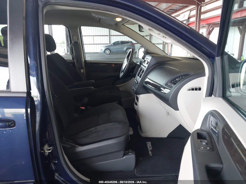 2016 Dodge Grand caravan VIN 2C4RDGBG9GR122743 IAAI salvage auction — NORMAL WEAR, Sf97 (Georgia), sold $10,525 on 2026-08-13 (photo 5)