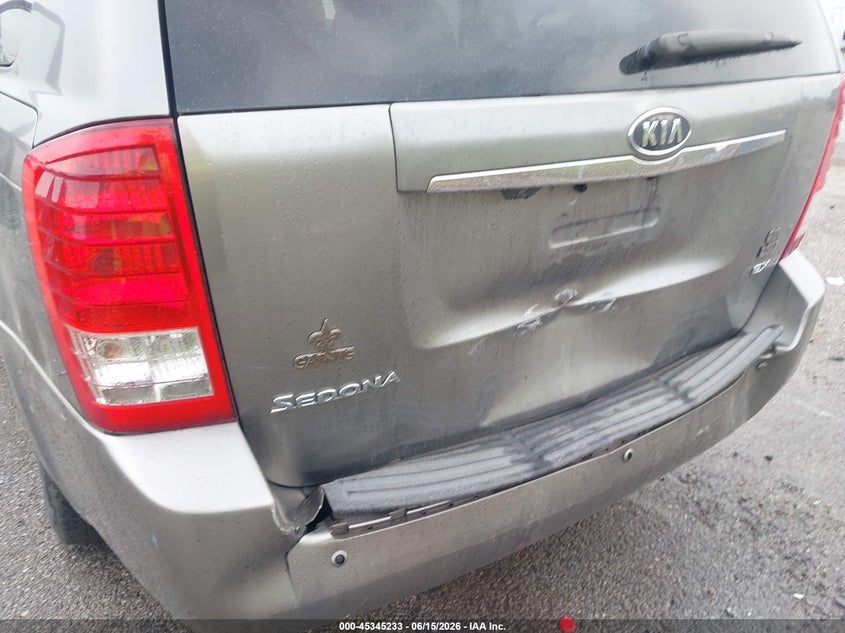 2011 Kia SEDONA VIN KNDMH4C76B6383517 IAAI salvage auction — REAR END, Salvage (Louisiana), sold $200 on 2026-07-07 (photo 6)