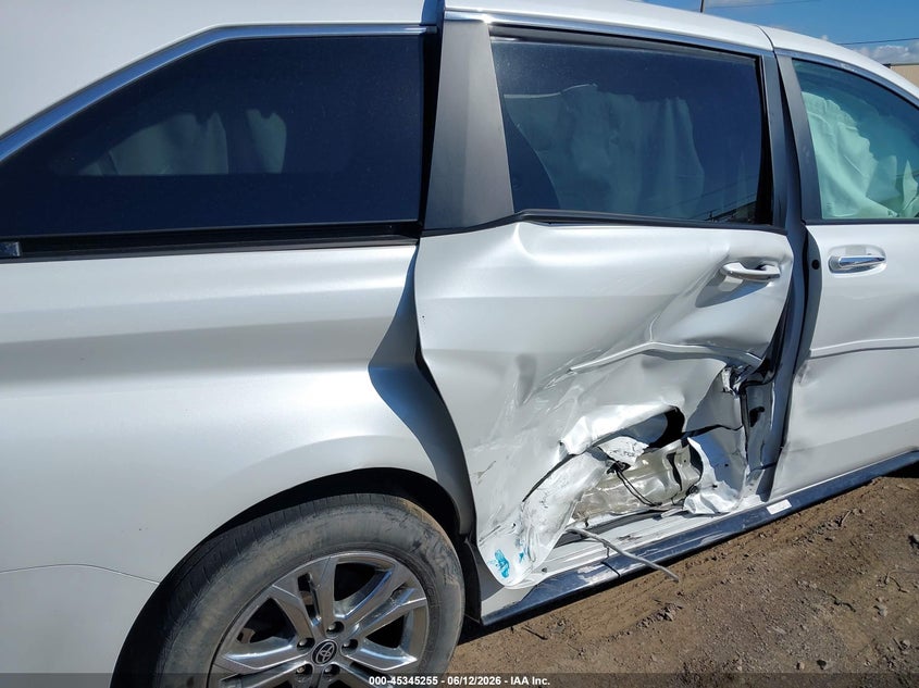 2023 Toyota Sienna VIN 5TDESKFCXPS081285 IAAI salvage auction — RIGHT SIDE, Salvage Title, sold $25,150 on 2026-07-15 (photo 6)