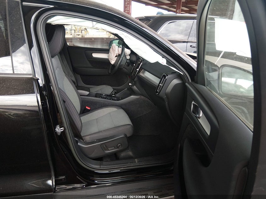 2023 Volvo Xc40 VIN YV4L12UK9P2964478 IAAI salvage auction — FRONT END, Clear (Texas), sold $25 on 2026-07-28 (photo 5)