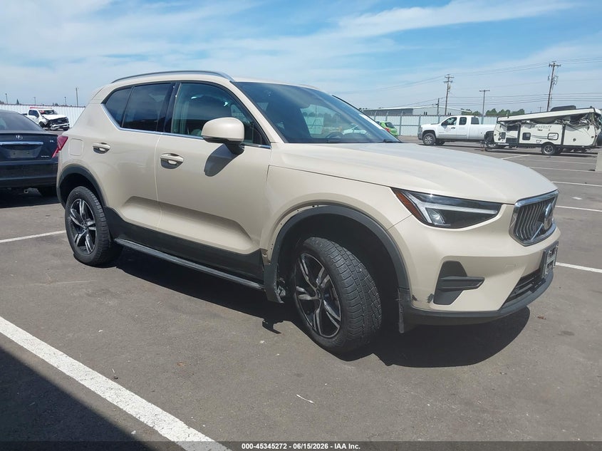 2025 Volvo Xc40 VIN YV4L12UJ2S2519659 IAAI salvage auction — SIDE, Clear (Oregon), sold $14,500 on 2026-07-28 (photo 1)