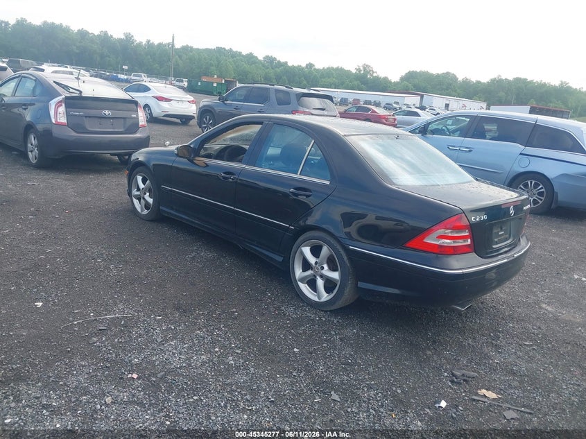 2005 Mercedes-benz C class VIN WDBRF40JX5F616412 IAAI salvage auction — INTERIOR BURN, Salvage - Greater Than 75% (Maryland), sold $225 on 2026-07-06 (photo 3)