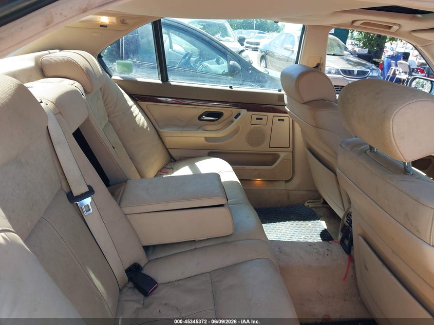 2000 BMW 7 series VIN WBAGH8341YDP13348 IAAI salvage auction — NORMAL WEAR, Clear (New York), sold $575 on 2026-07-28 (photo 8)