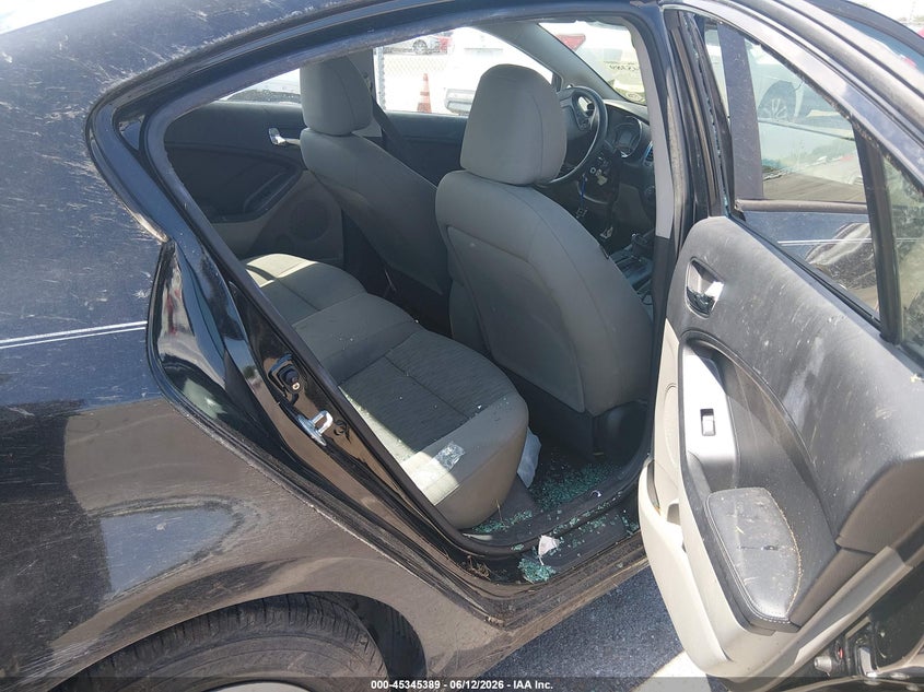 2014 Kia Forte VIN KNAFK4A69E5145463 IAAI salvage auction — RIGHT SIDE, Salvage (Louisiana), sold $475 on 2026-07-20 (photo 8)