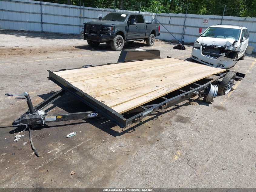 2026 American trailer manufact Other VIN 7FNUT1624T1051136 IAAI salvage auction — SIDE, Scrap (Michigan), sold $75 on 2026-07-27 (photo 2)