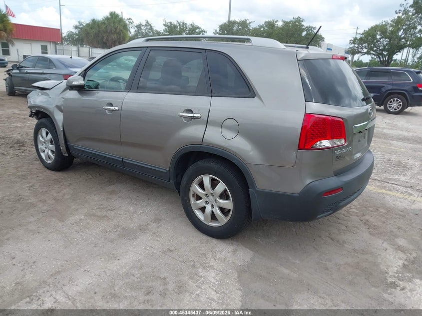 2011 Kia Sorento VIN 5XYKT4A18BG085987 IAAI salvage auction — NORMAL WEAR, Clear (Florida), sold $425 on 2026-07-22 (photo 3)