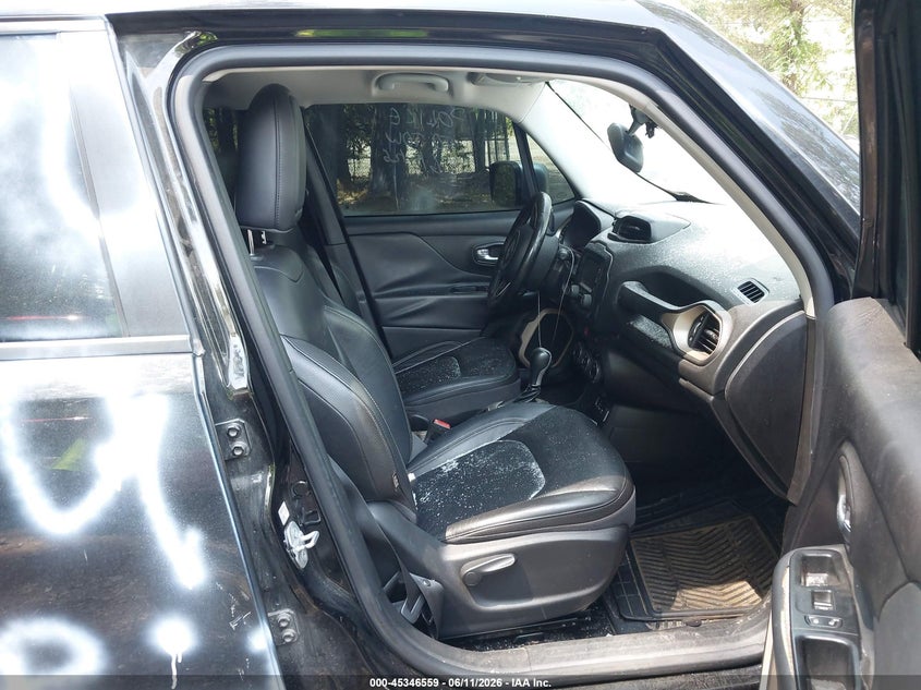 2016 Jeep Renegade VIN ZACCJADT9GPC66335 IAAI salvage auction — VANDALISM, Wait Title, sold $875 on 2026-08-11 (photo 5)