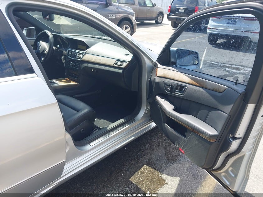 2011 Mercedes-benz E-class VIN WDDHF8HB2BA430072 IAAI salvage auction — FRONT END, Repossession Paperwork (South Carolina), sold $1,225 on 2026-08-12 (photo 5)