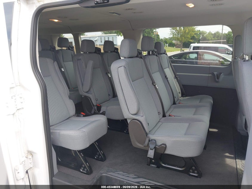 2015 Ford Transit-350 VIN 1FBZX2ZM2FKB10134 IAAI salvage auction — NORMAL WEAR, SF97 (Virginia), sold $28,150 on 2026-07-22 (photo 8)