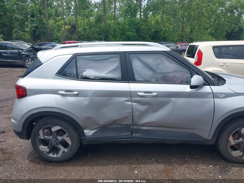 2023 Hyundai Venue VIN KMHRC8A36PU223549 IAAI salvage auction — RIGHT SIDE, Salvage Title, sold $4,400 on 2026-07-28 (photo 6)