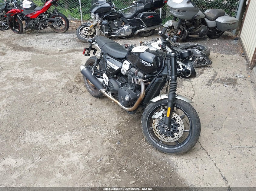 2021 Triumph motorcycle Speed twin VIN SMTD54HF7MTAD9191 IAAI salvage auction — SIDE, Salvage - Greater Than 75% (Maryland), sold $25 on 2026-07-28 (photo 1)