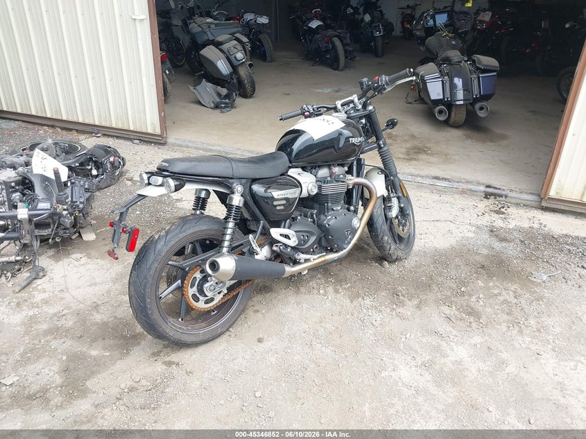 2021 Triumph motorcycle Speed twin VIN SMTD54HF7MTAD9191 IAAI salvage auction — SIDE, Salvage - Greater Than 75% (Maryland), sold $25 on 2026-07-28 (photo 4)