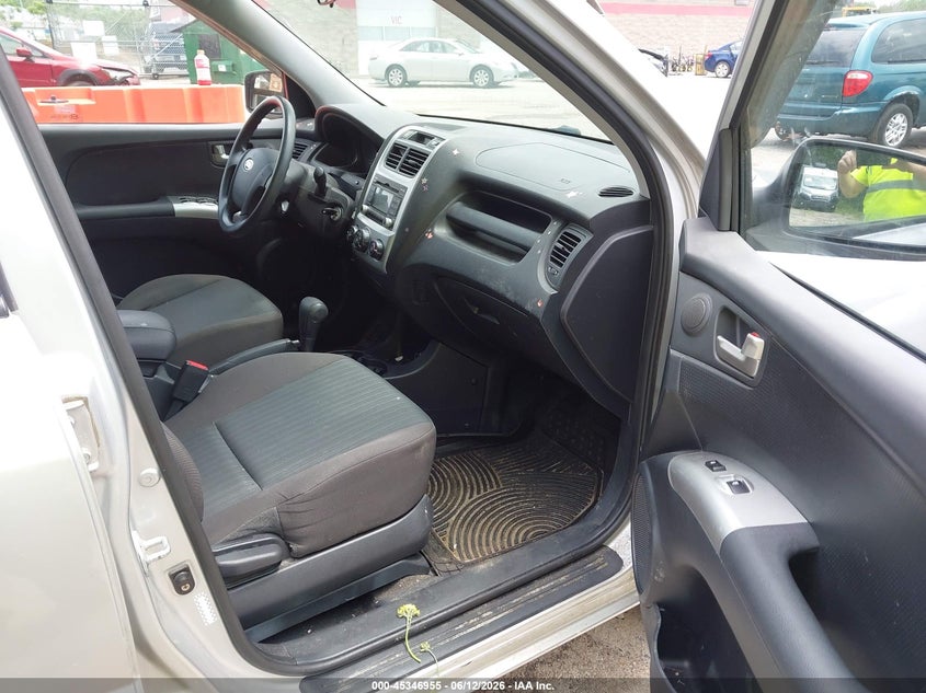 2010 Kia Sportage VIN KNDKGCA30A7723547 IAAI salvage auction — NORMAL WEAR, Original (Maine), sold $325 on 2026-07-27 (photo 5)