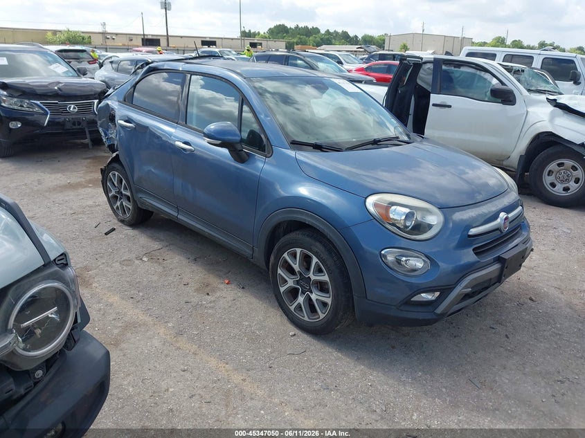 2017 Fiat 500x VIN ZFBCFXCB4HP607378 IAAI salvage auction — REAR END, Salvage (Texas), sold $600 on 2026-08-01 (photo 1)