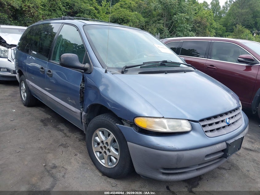 1996 Plymouth Voyager VIN 2P4GP44R9TR839774 IAAI salvage auction — NORMAL WEAR, Clear (North Carolina), sold $200 on 2026-07-16 (photo 1)