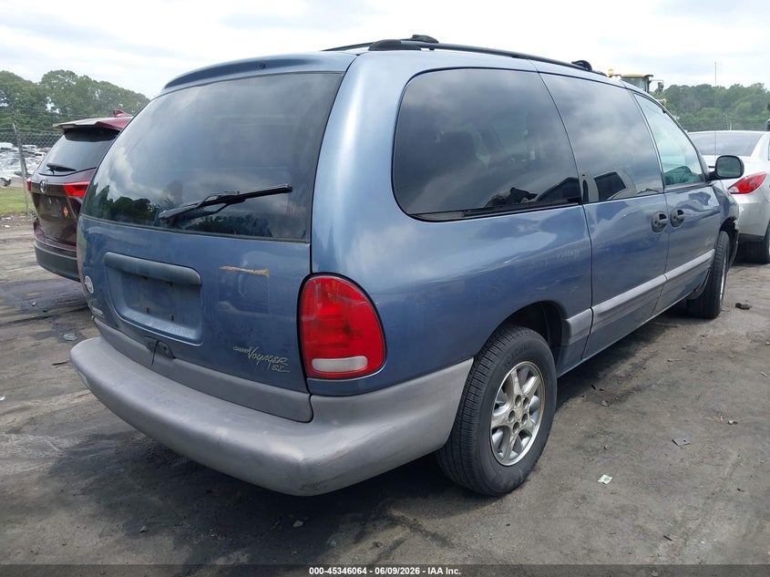 1996 Plymouth Voyager VIN 2P4GP44R9TR839774 IAAI salvage auction — NORMAL WEAR, Clear (North Carolina), sold $200 on 2026-07-16 (photo 4)