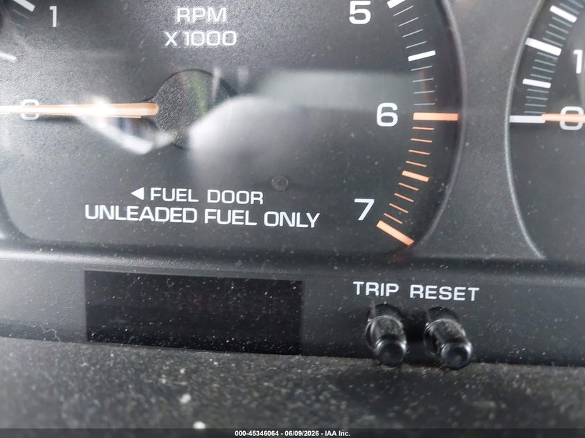 1996 Plymouth Voyager VIN 2P4GP44R9TR839774 IAAI salvage auction — NORMAL WEAR, Clear (North Carolina), sold $200 on 2026-07-16 (photo 7)