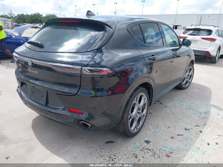 2024 Alfa romeo Tonale VIN ZASPATDWXR3042333 IAAI salvage auction — FRONT END, Original (Texas), sold $12,200 on 2026-08-13 (photo 4)