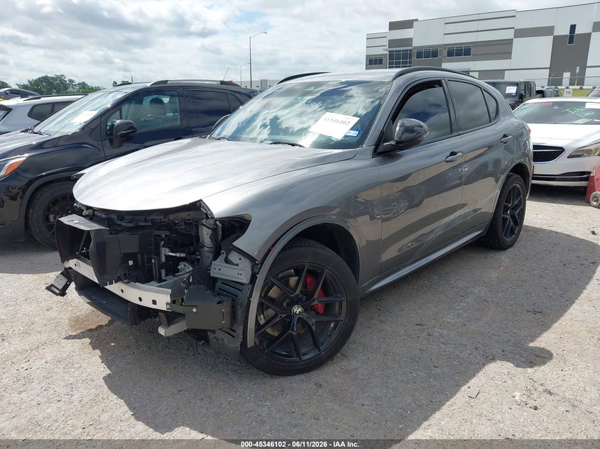 2020 Alfa romeo Stelvio VIN ZASPAJANXL7C86213 IAAI salvage auction — FRONT END, Original (Texas), sold $9,000 on 2026-09-01 (photo 2)