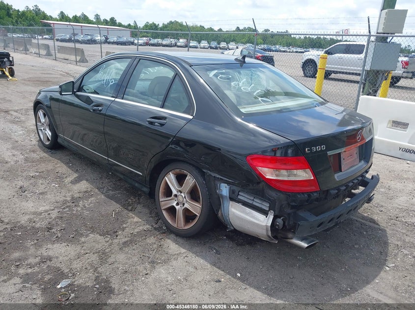 2010 Mercedes-benz C class VIN WDDGF5EB4AR118785 IAAI salvage auction — NORMAL WEAR, Clear (Florida), sold $1,150 on 2026-07-14 (photo 3)