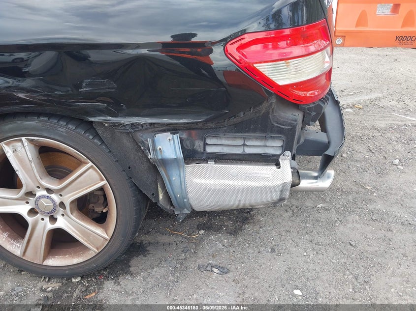 2010 Mercedes-benz C class VIN WDDGF5EB4AR118785 IAAI salvage auction — NORMAL WEAR, Clear (Florida), sold $1,150 on 2026-07-14 (photo 6)