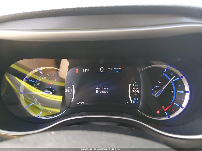 2024 Chrysler Pacifica VIN 2C4RC1S78RR115091 IAAI salvage auction — ALL OVER, Salvage Title, sold $15,700 on 2026-07-04 (photo 7)